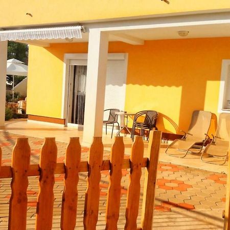Apartman Kolan Exteriér fotografie